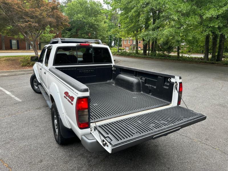 Nissan Frontier XE-V6 Crew Cab Long Bed 4WD 2003