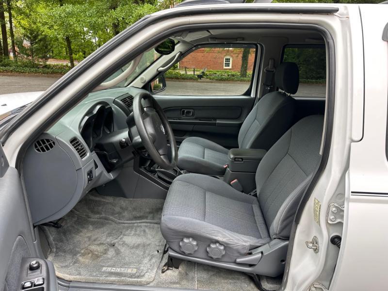 Nissan Frontier XE-V6 Crew Cab Long Bed 4WD 2003