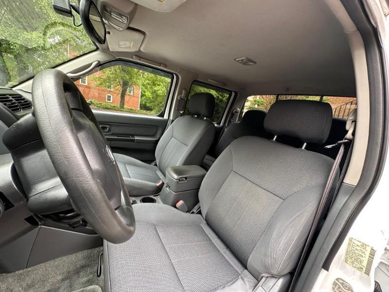 Nissan Frontier XE-V6 Crew Cab Long Bed 4WD 2003