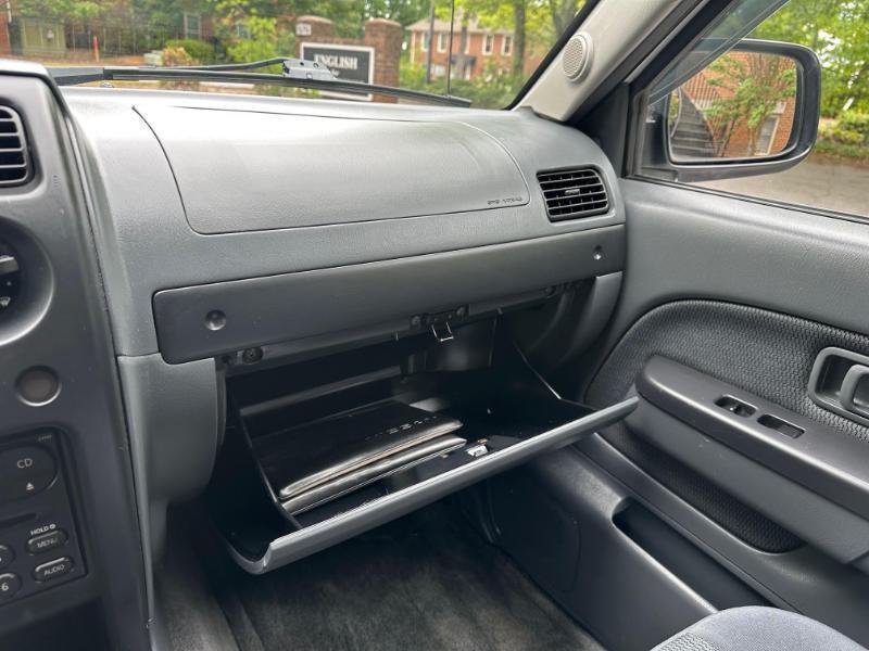 Nissan Frontier XE-V6 Crew Cab Long Bed 4WD 2003