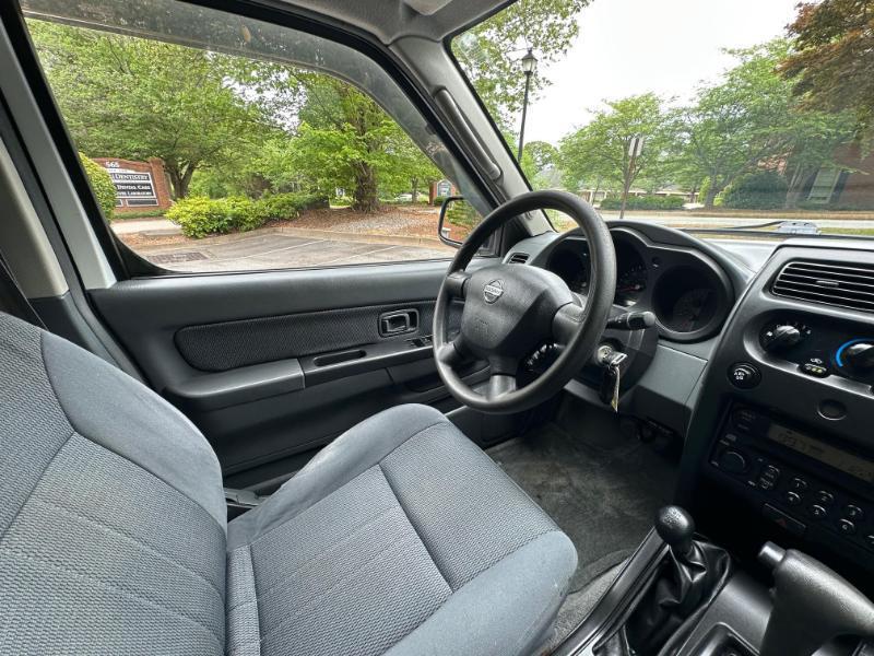 Nissan Frontier XE-V6 Crew Cab Long Bed 4WD 2003