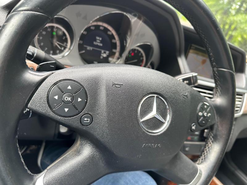 Mercedes-Benz E-Class E350 Sedan 2010