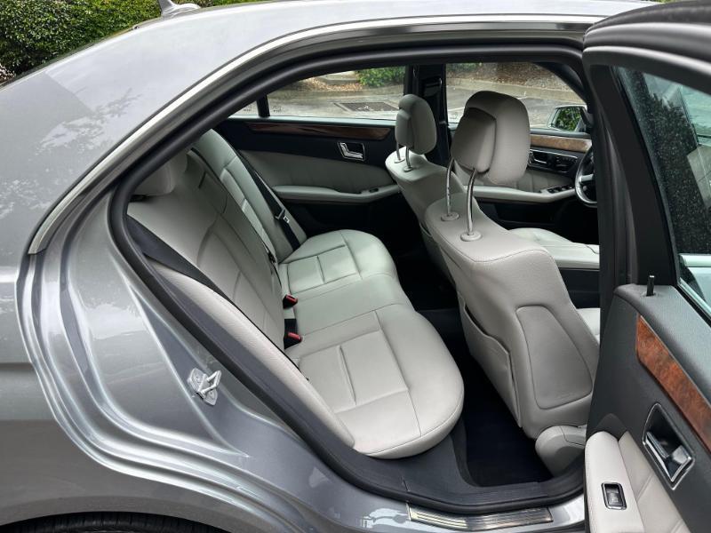 Mercedes-Benz E-Class E350 Sedan 2010