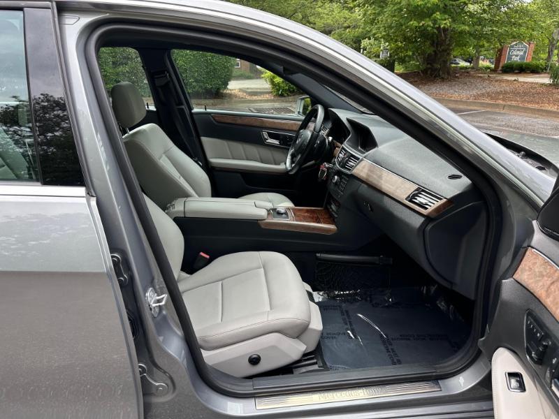 Mercedes-Benz E-Class E350 Sedan 2010