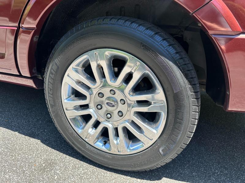 Ford Expedition Limited 2WD 2012