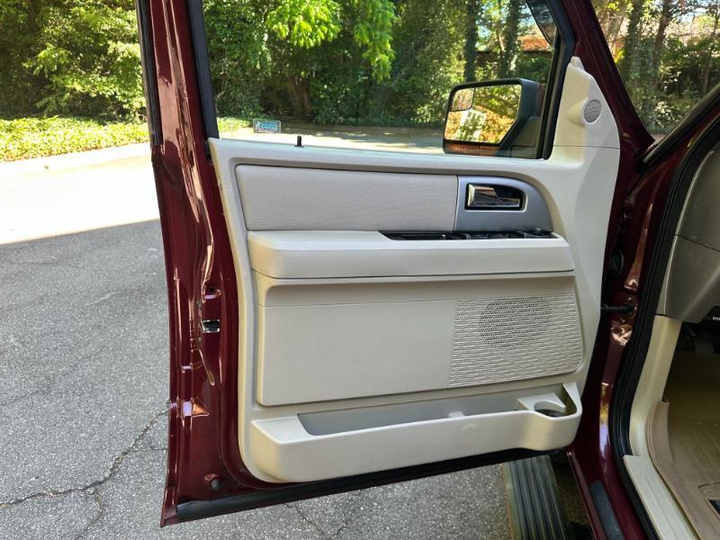 Ford Expedition Limited 2WD 2012