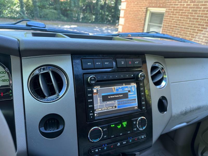 Ford Expedition Limited 2WD 2012