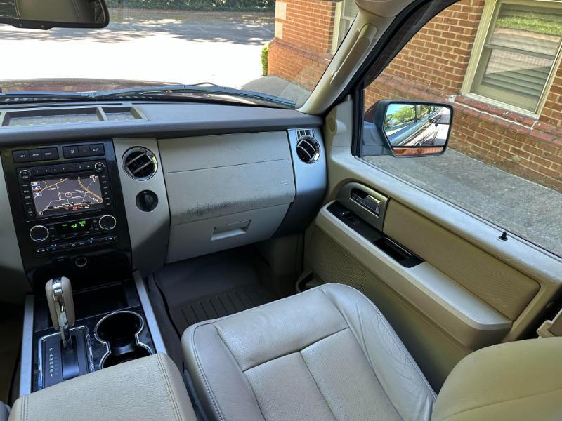 Ford Expedition Limited 2WD 2012