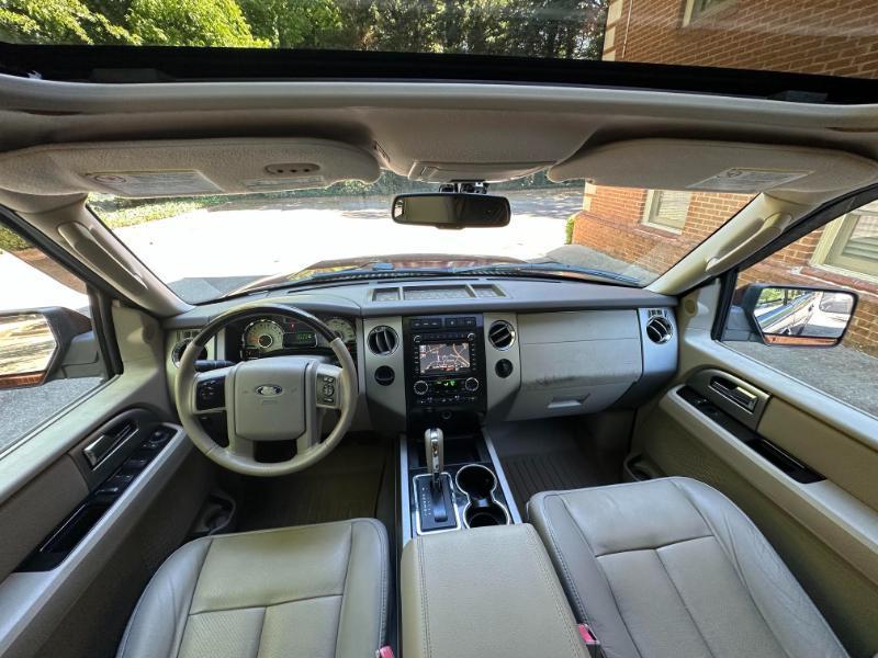 Ford Expedition Limited 2WD 2012