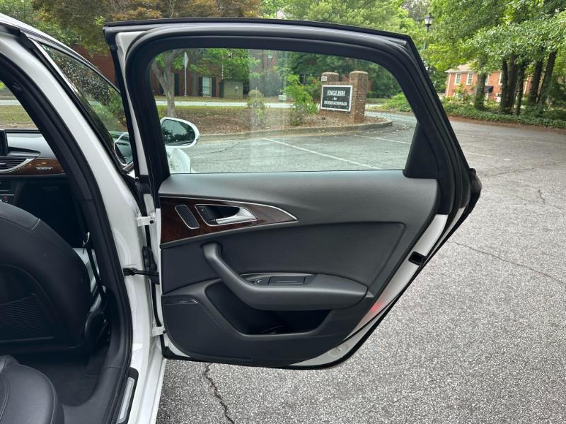 Audi A6 2.0T Premium Plus 2015