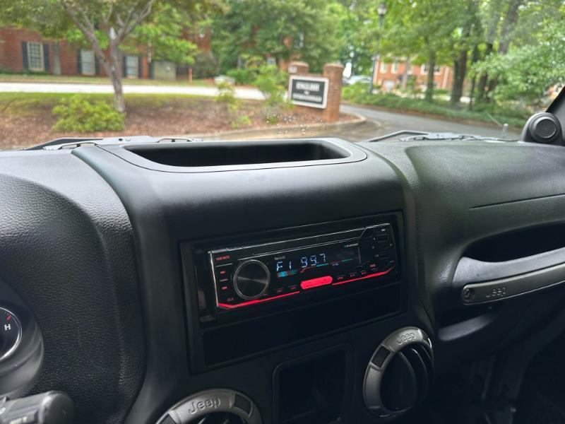 Jeep Wrangler Unlimited Sport 4WD 2014