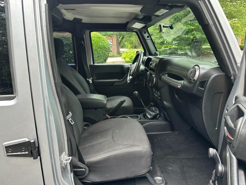 Jeep Wrangler Unlimited Sport 4WD 2014