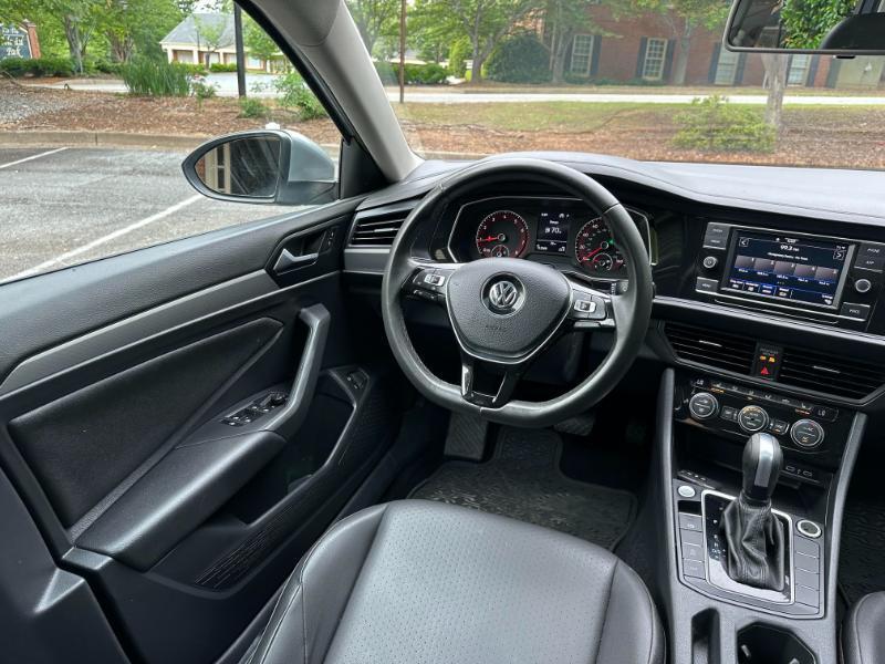 Volkswagen Jetta 1.4T S 8A 2020