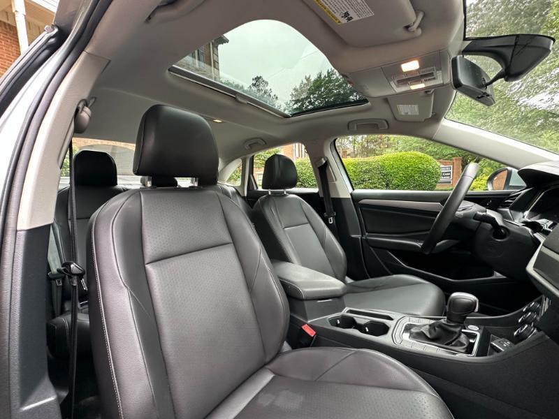 Volkswagen Jetta 1.4T S 8A 2020