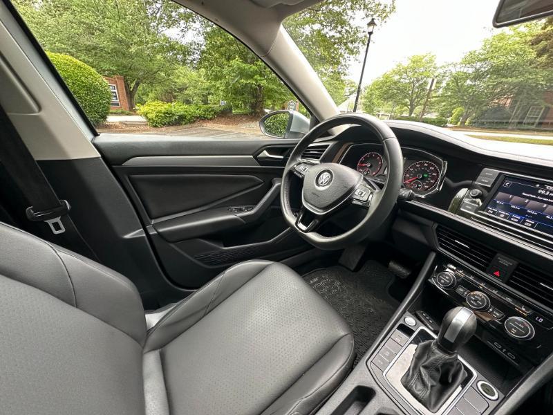 Volkswagen Jetta 1.4T S 8A 2020