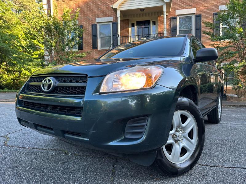 Toyota RAV4 Base I4 2WD 2011