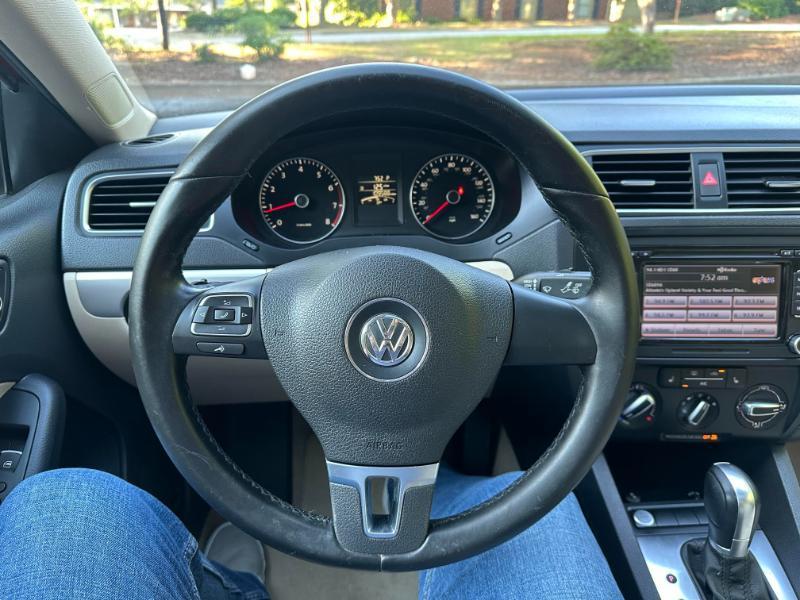 Volkswagen Jetta SE 2014