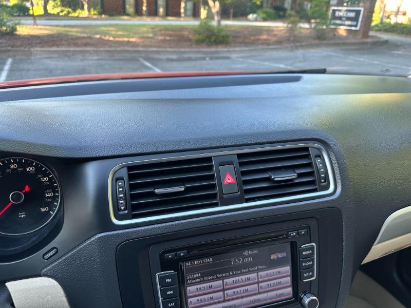 Volkswagen Jetta SE 2014
