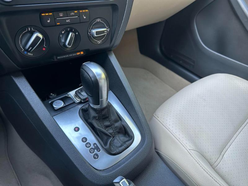 Volkswagen Jetta SE 2014