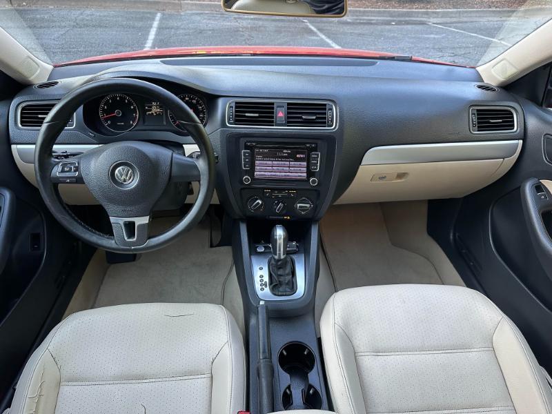 Volkswagen Jetta SE 2014