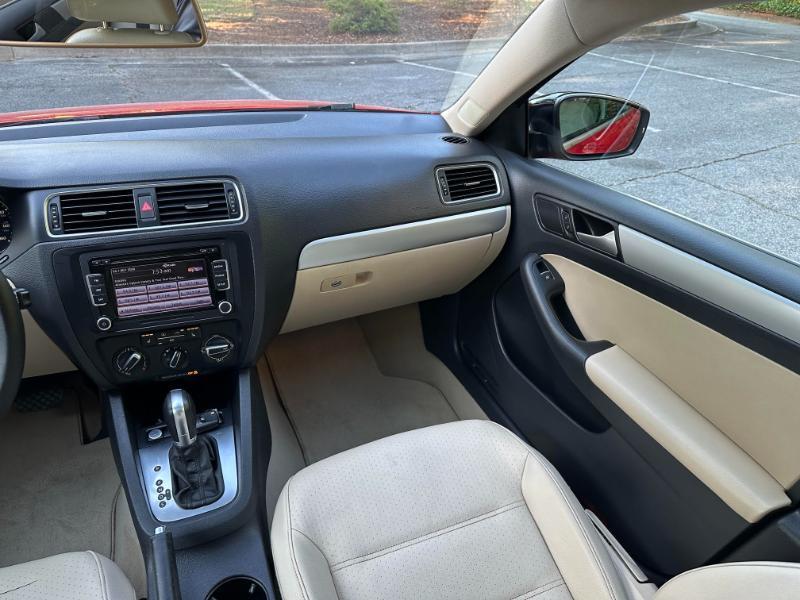 Volkswagen Jetta SE 2014
