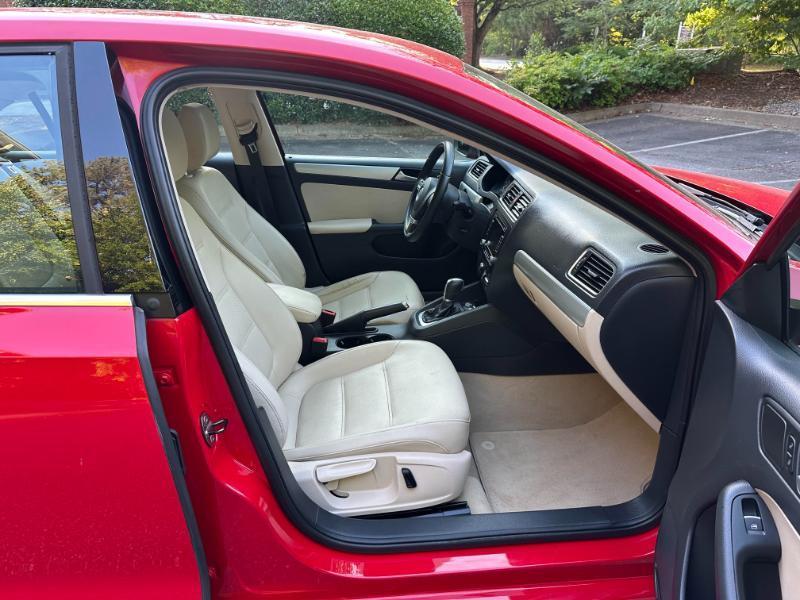 Volkswagen Jetta SE 2014