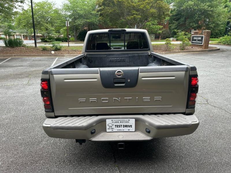 Nissan Frontier King Cab 2WD 2003