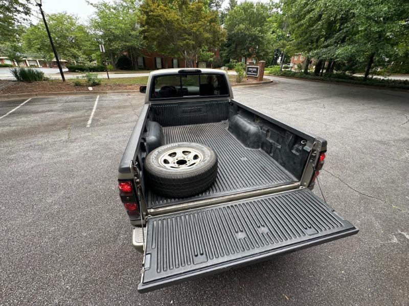 Nissan Frontier King Cab 2WD 2003