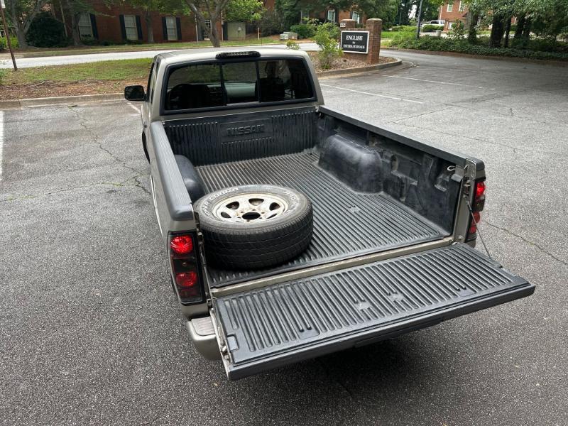 Nissan Frontier King Cab 2WD 2003