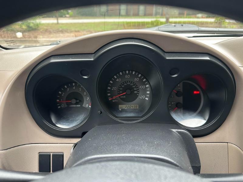 Nissan Frontier King Cab 2WD 2003