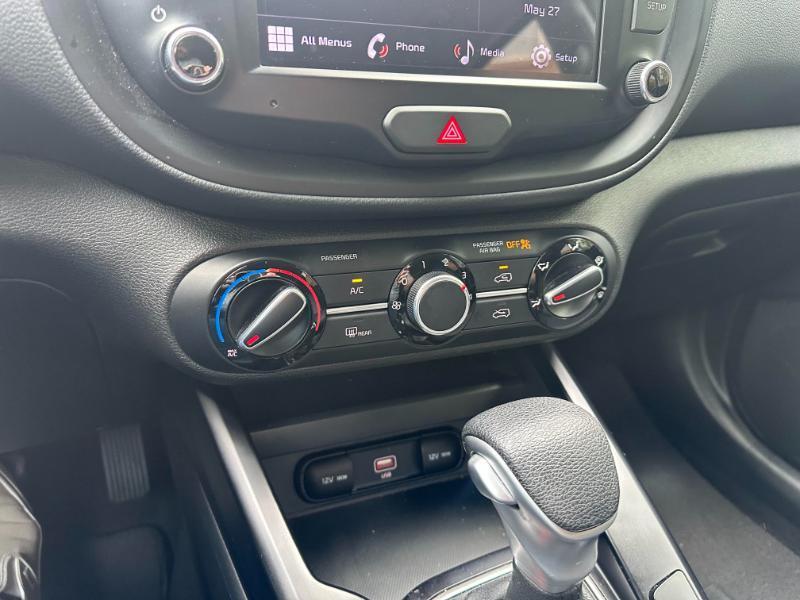Kia Soul LX CVT 2022