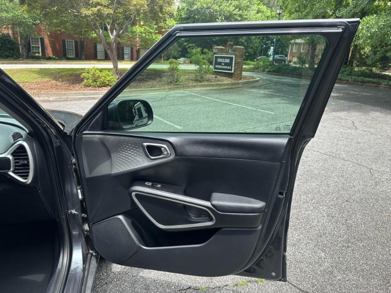 Kia Soul LX CVT 2022