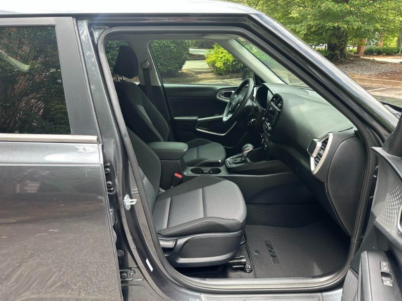 Kia Soul LX CVT 2022