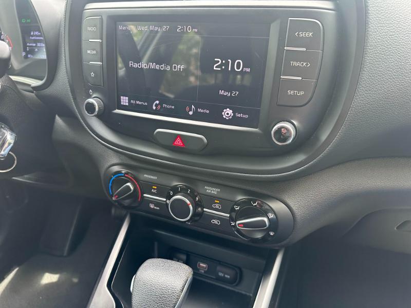 Kia Soul LX CVT 2022
