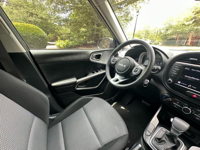 Kia Soul LX CVT 2022