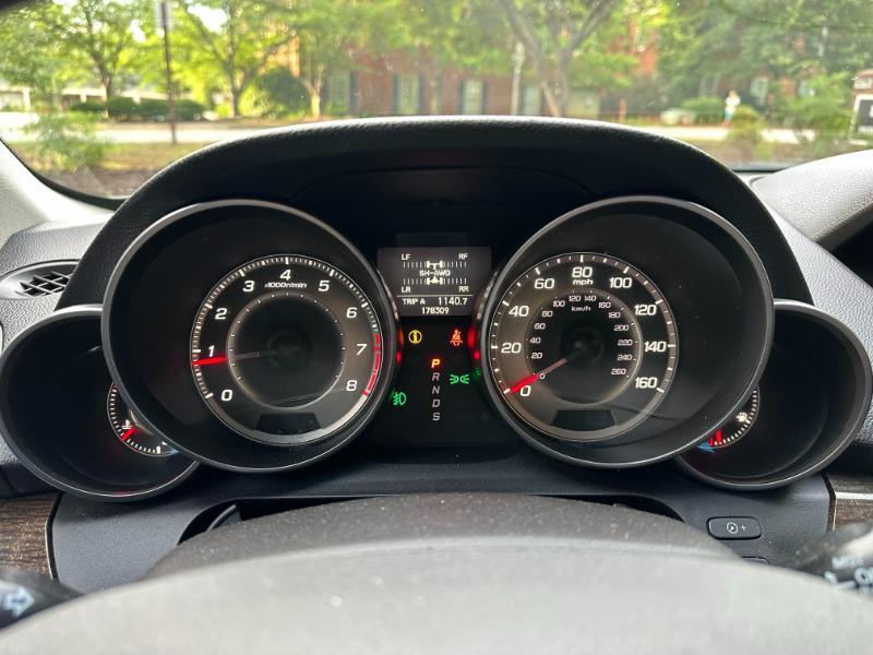 Acura MDX 6-Spd AT w/Tech Package 2013