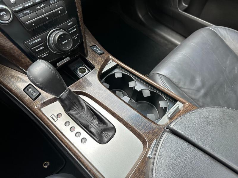Acura MDX 6-Spd AT w/Tech Package 2013