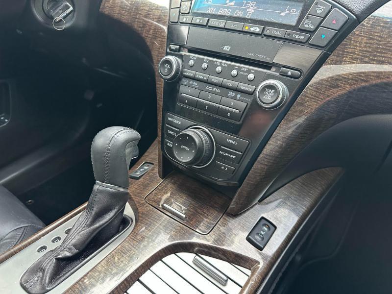 Acura MDX 6-Spd AT w/Tech Package 2013