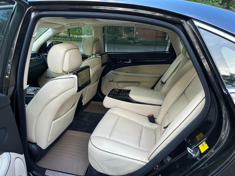 Hyundai Equus 4dr Sdn Ultimate 2014