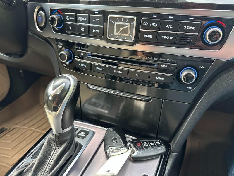 Hyundai Equus 4dr Sdn Ultimate 2014