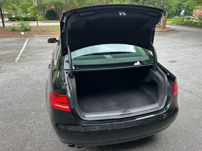 Audi A4 2.0T Sedan quattro Tiptronic 2012