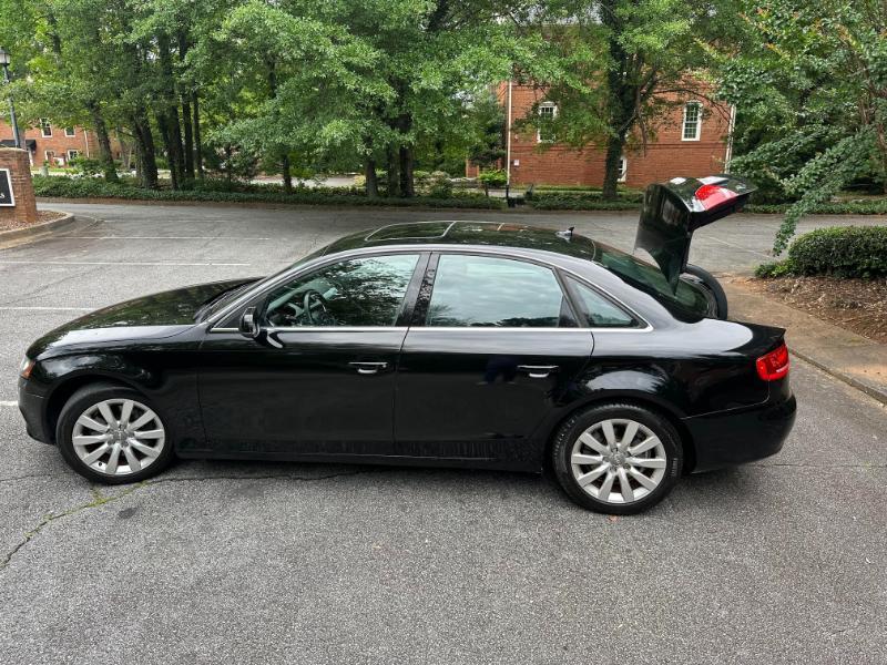 Audi A4 2.0T Sedan quattro Tiptronic 2012