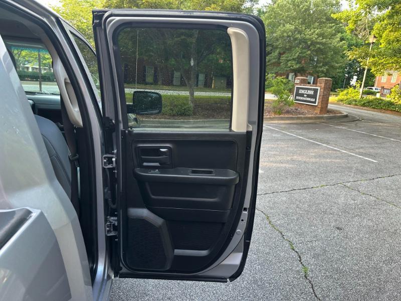 RAM 1500 Classic Tradesman Quad Cab 2WD 2019