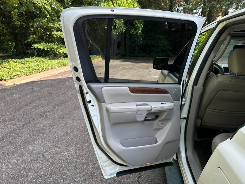 Nissan Armada Titanium 2WD 2010