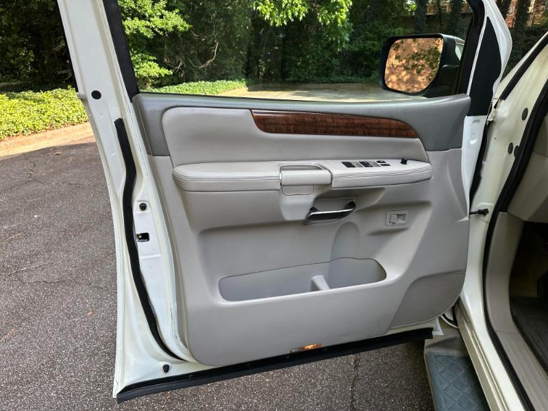 Nissan Armada Titanium 2WD 2010