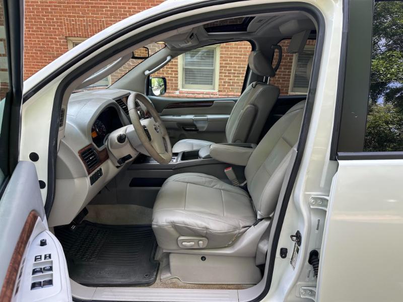 Nissan Armada Titanium 2WD 2010