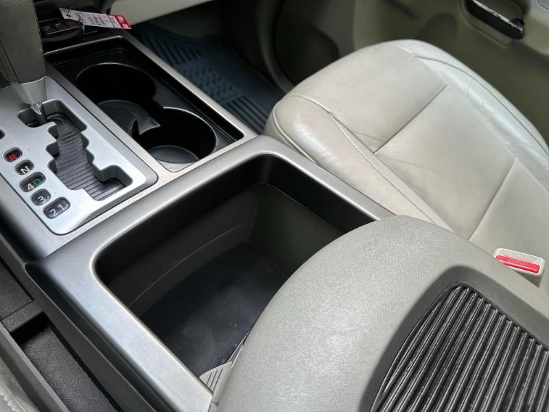 Nissan Armada Titanium 2WD 2010