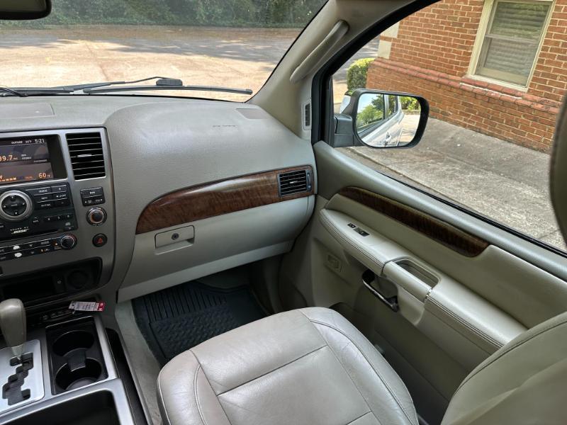 Nissan Armada Titanium 2WD 2010