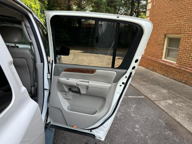 Nissan Armada Titanium 2WD 2010