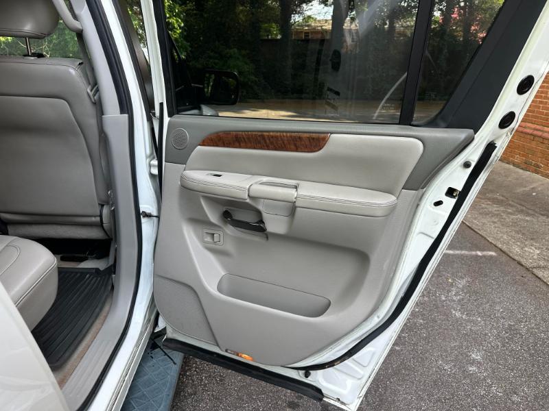 Nissan Armada Titanium 2WD 2010